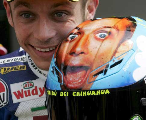 Rossi venceu GP da Itália (EPA/CARLO FERRARO)