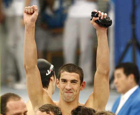 Phelps festeja oitava medalha de ouro olímpica em Pequim