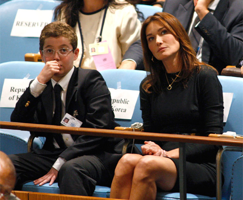 Carla Bruni e Luis Sarkozy (Lux)