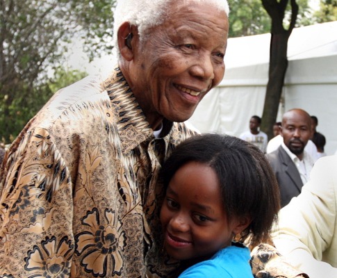 Nelson Mandela e a bisneta, Zenani Mandela (Reuters)