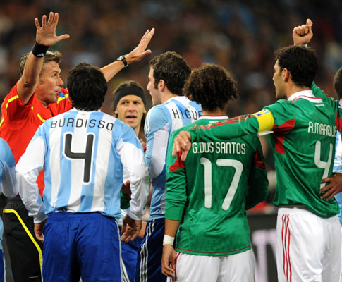 Argentina vs México (EPA/GEORGI LICOVSKI)
