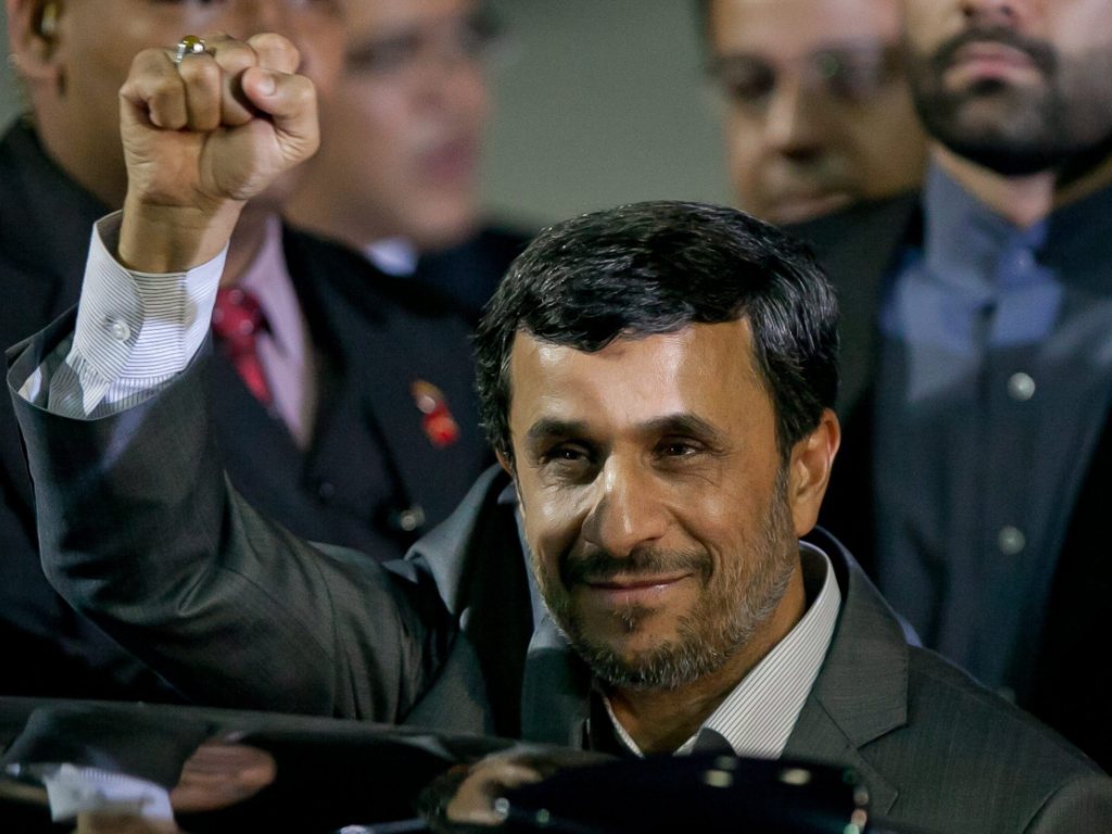 Irão: Mahmud Ahmadineyad - EPA/BORIS VERGARA