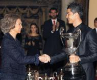 Rainha Sofia e Cristiano Ronaldo - Prémio Nacional do Desporto em Madrid Fotos: Lusa