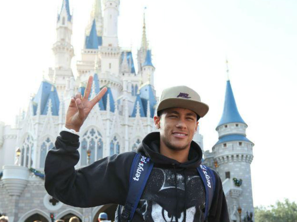 Neymar Disney