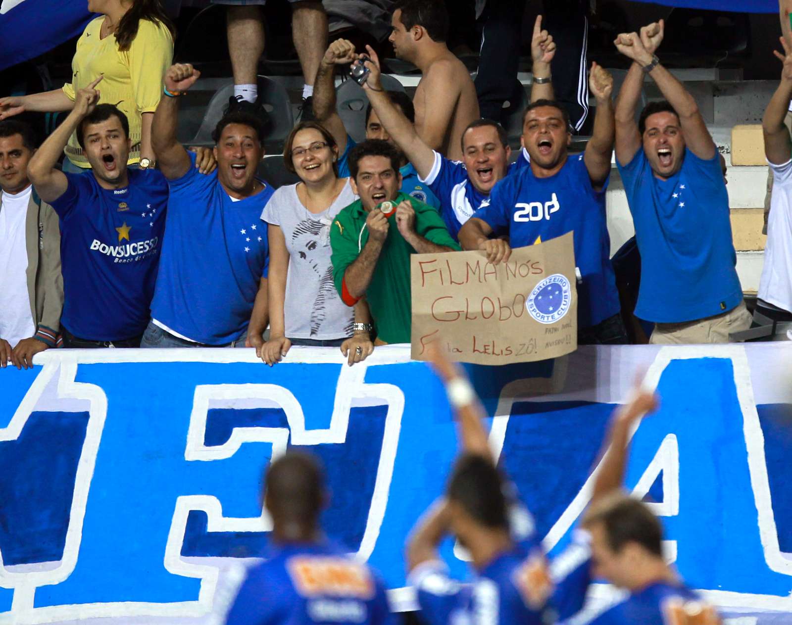 Adeptos do Cruzeiro festejam
