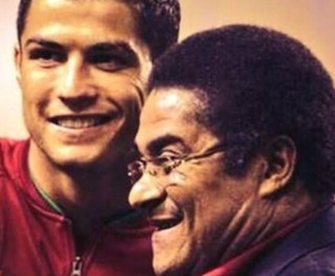 Cristiano Ronaldo partilha foto com Eusébio Foto Facebook
