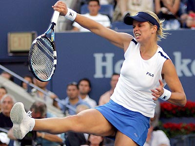 Kim Clijsters bate Maria Sharapova