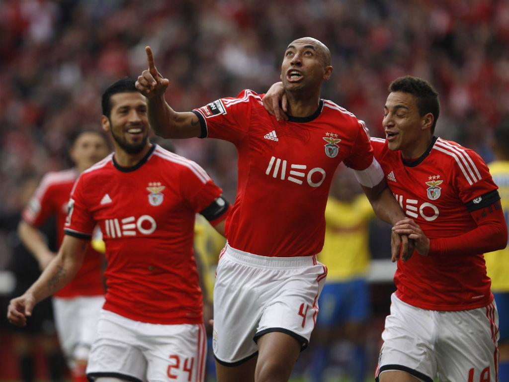 Benfica-Estoril (Reuters)
