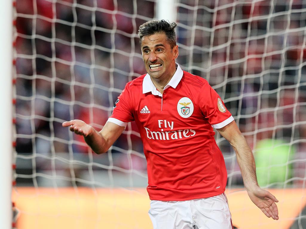 Andebol: Sporting vence Benfica na Luz e mantém pleno de vitórias - CNN  Portugal