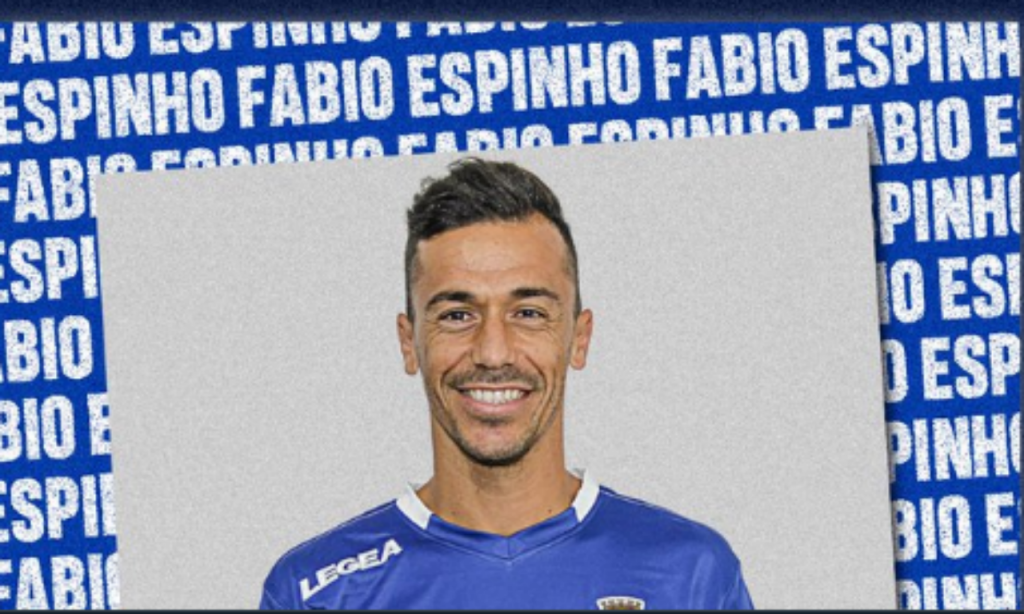 Fábio Espinho (twitter Feirense)