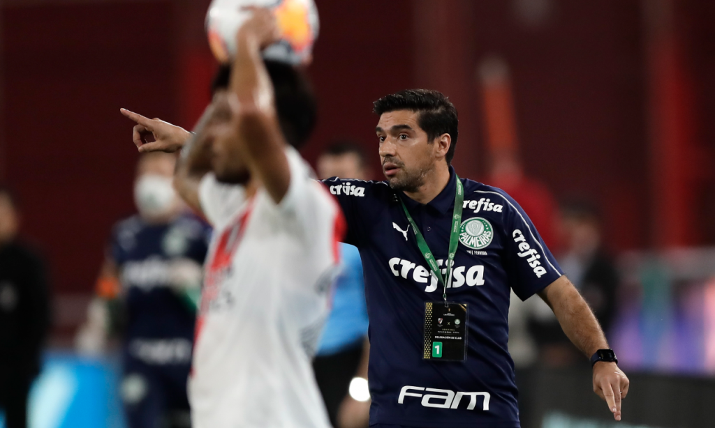 Abel Ferreira no River Plate-Palmeiras (Juan Roncoroni/AP)