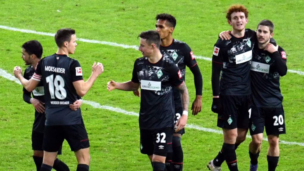 Werder Bremen goleou Hertha em Berlim por 4-1 (Annegret Hilse/EPA)