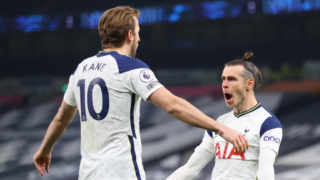 Gareth Bale e Harry Kane fabricaram o 2-1 do Tottenham ante o Crystal Palace (Julian Finney/EPA)