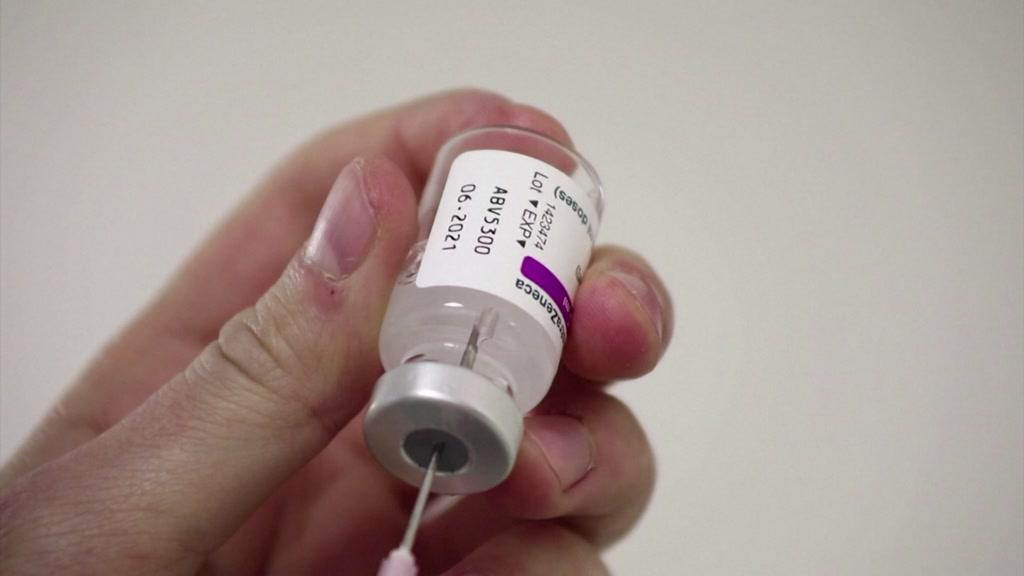 DGS e Infarmed reafirmam segurança da vacina da AstraZeneca