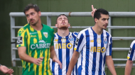 Toni Martínez festeja o golo inaugural no Tondela-FC Porto (Paulo Novais/LUSA)