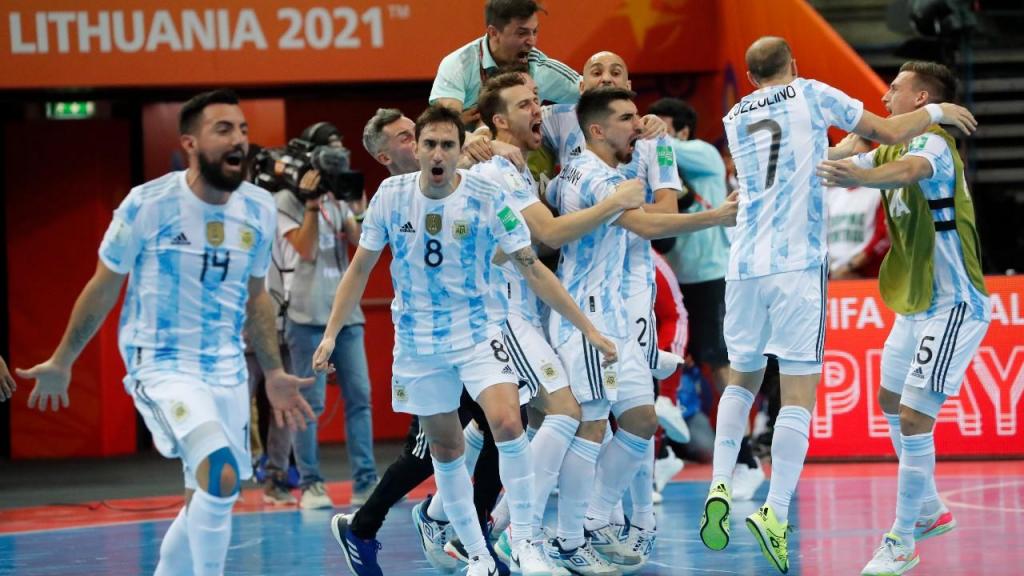 Portugal bate Argentina e vira campeão mundial de futsal pela 1ª vez;  Brasil ficou em 3º