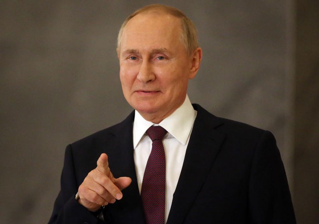Como Vladimir Putin alcançou 20 anos de poder na Rússia - e agora