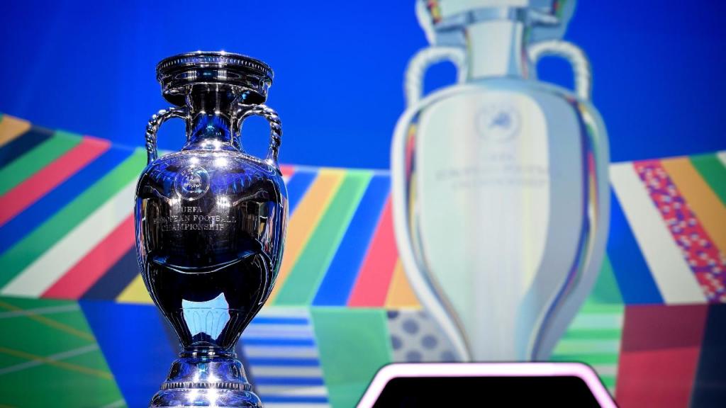 Sorteio da fase de grupos do EURO 2024: Portugal com Turquia, Chéquia e uma  selecção vinda do play-off, UEFA EURO 2024