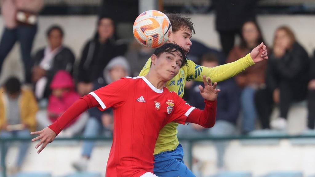 Juniores: Estoril e Benfica empataram na 18.ª jornada (FPF)
