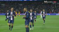 Mbappé combina com Vitinha e faz história em Paris com um belo golo