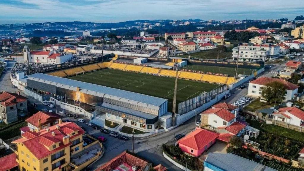 Estádio do Lusitânia Lourosa (facebook Lusitânia Lourosa)